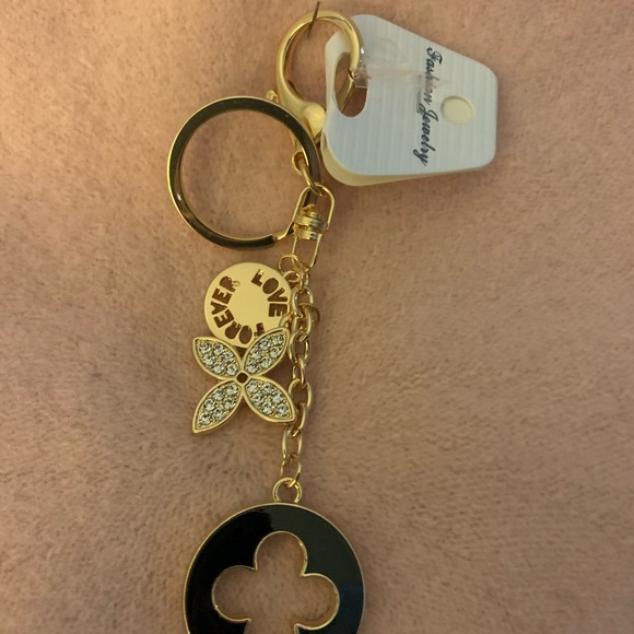 Pretty purse jewelry/ key chain - Picture 2 of 3
